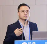 课题组长段斌参加第四届中国智能健康与生物信息大会